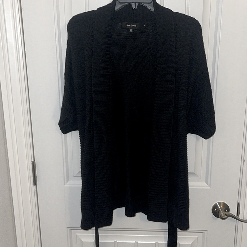 Black belted short sleeve cardigan sz Med by Jones Wear. 60%‎ cotton 40% rayon.